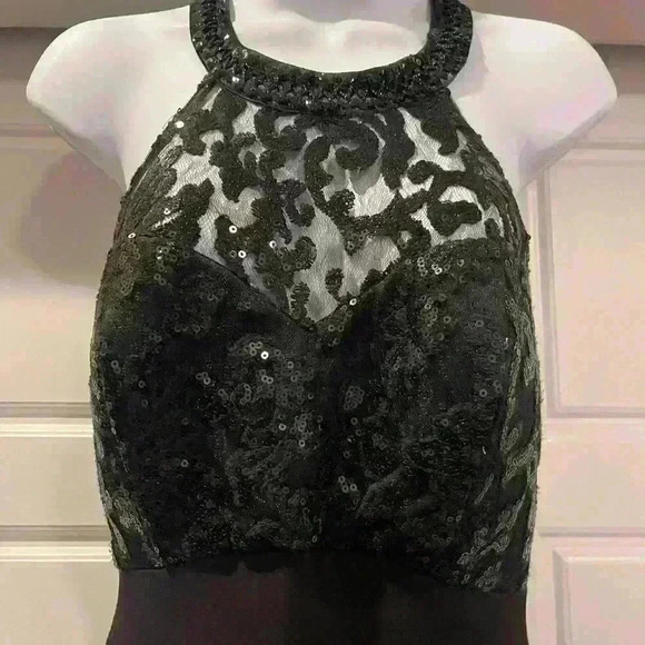 Sequin Hearts Formal Dress Size 11 Black in color - Picture 4 of 13